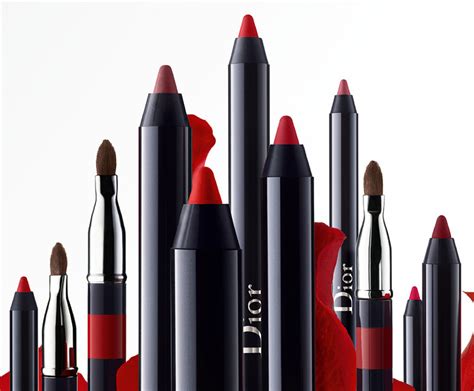 Dior Contour: perfilador de labios 8 h*. Maquillaje sublimado 